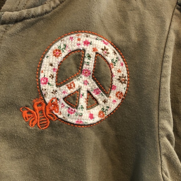 Hilary Duff sweater - Picture 4 of 6